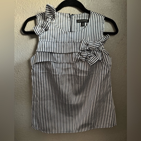 Banana Republic xs top - Picture 2 of 8